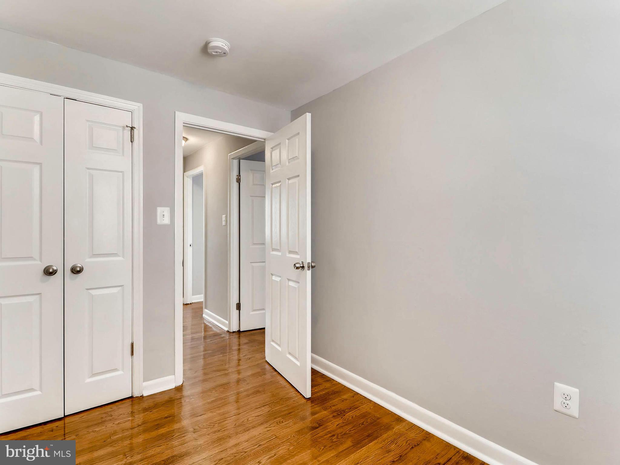 4792 Melbourne Road Baltimore, MD 21229 - Photo 21 of 28 Bedroom