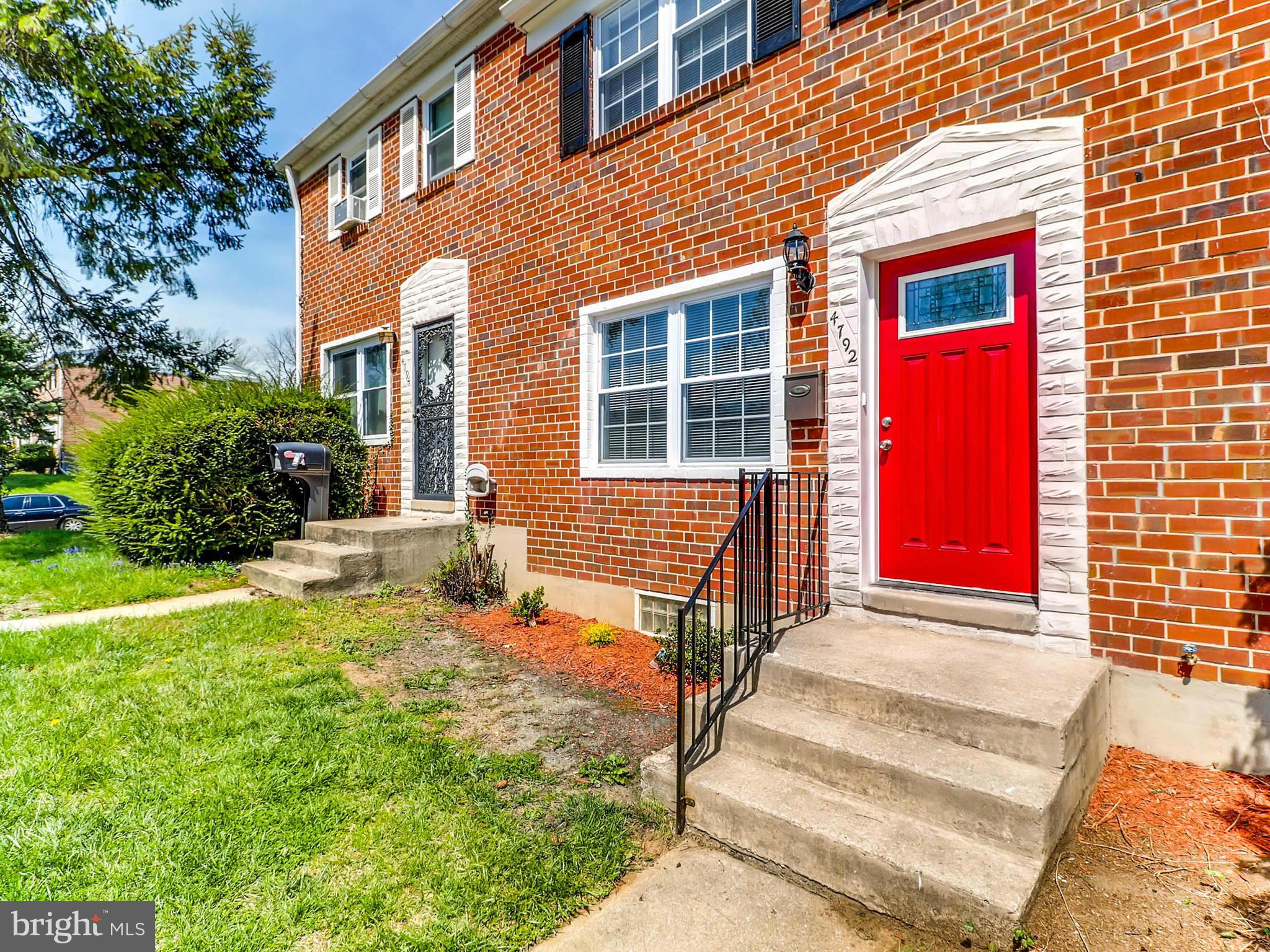 4792 Melbourne Road Baltimore, MD 21229 - Photo 5 of 28 Exterior (Front)