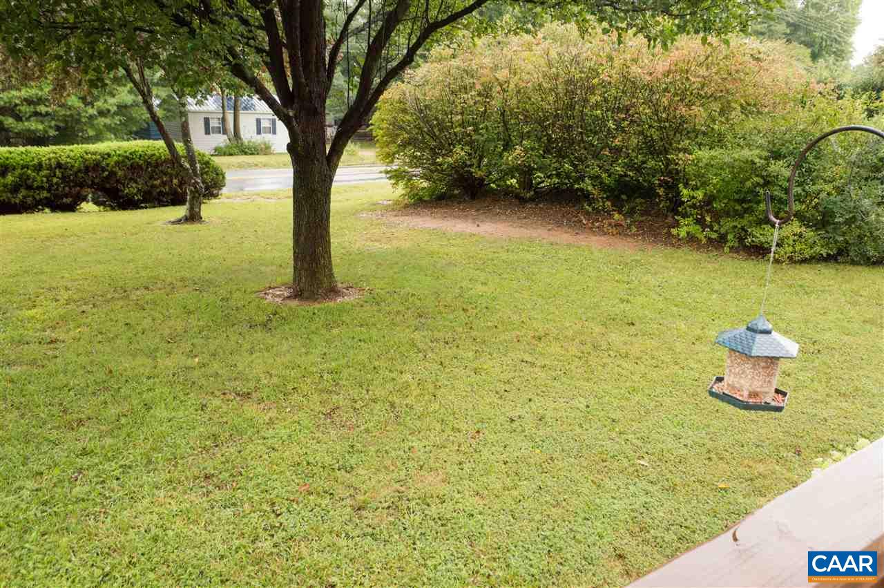 904 Patton Farm Road Stuarts Draft, VA 24477 - Photo 3 of 29 Gallery Image 3