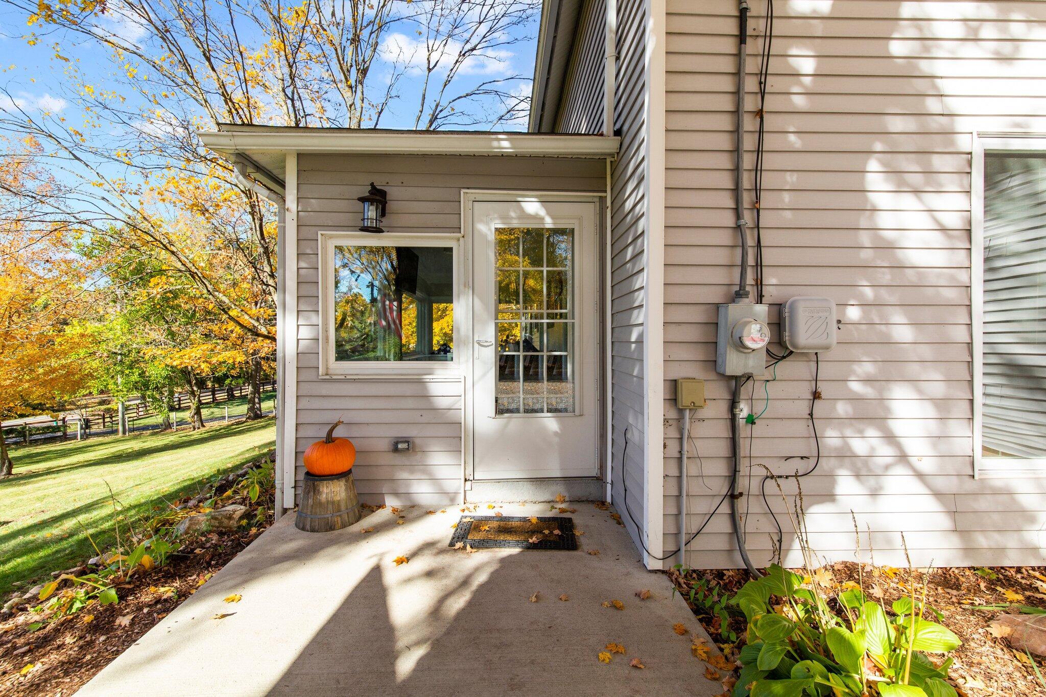 3694 Horseshoe Road Delaware, OH 43015 - Photo 3 of 26 Cute Porch Watch the Sunset
