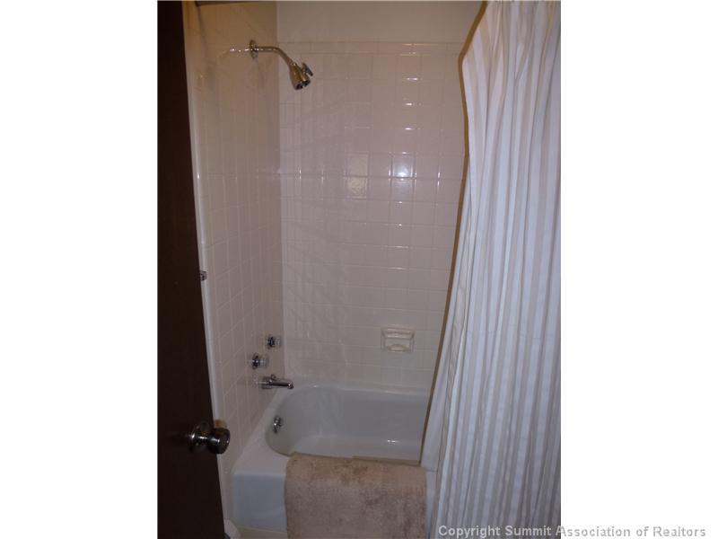 110 Evergreen Road, Unit 301B Dillon, CO 80435 - Photo 10 of 17 Gallery Image 10