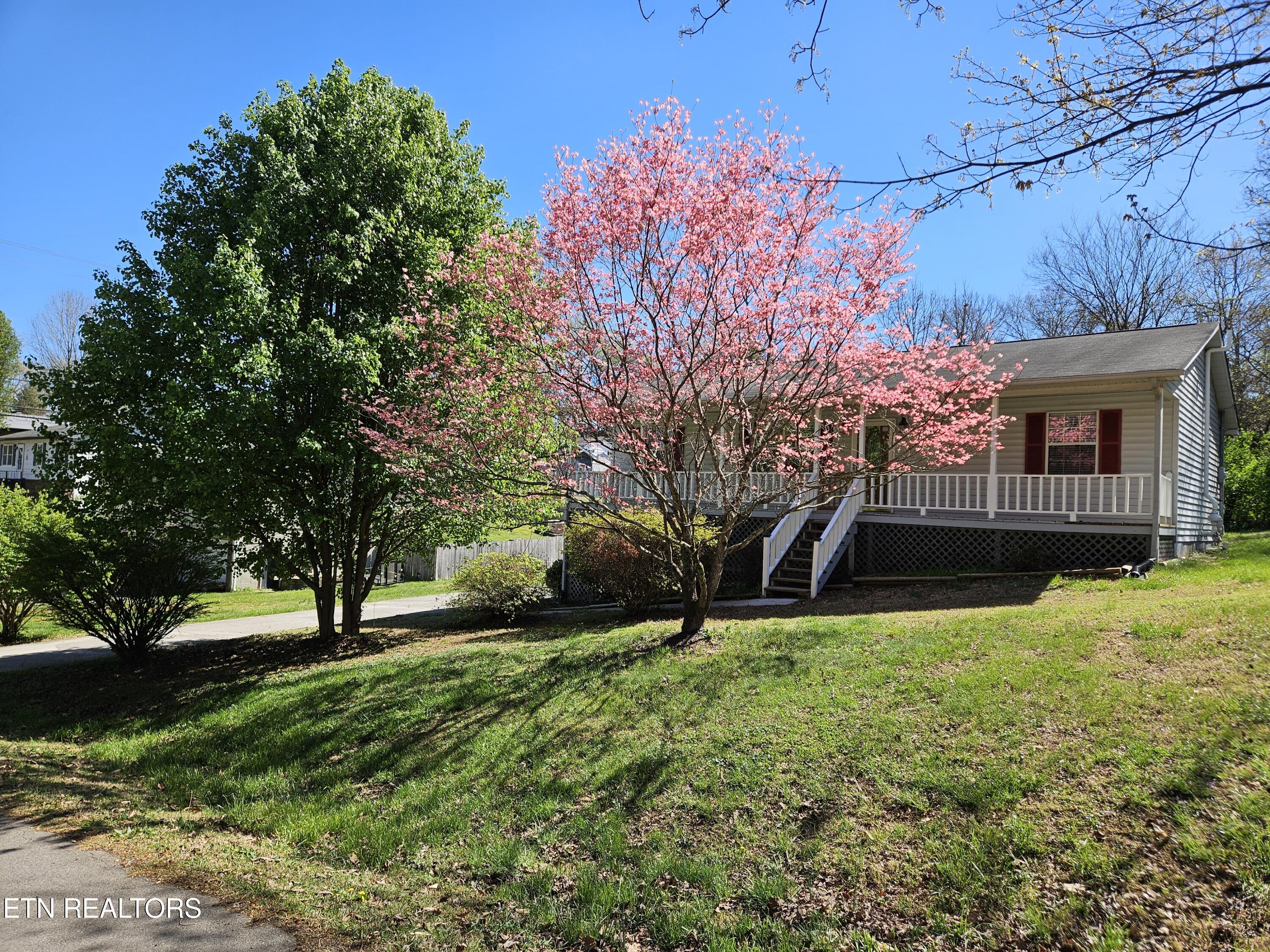 1802 Highland Road Maryville, TN 37801 - Photo 1 of 43 20260328_155007