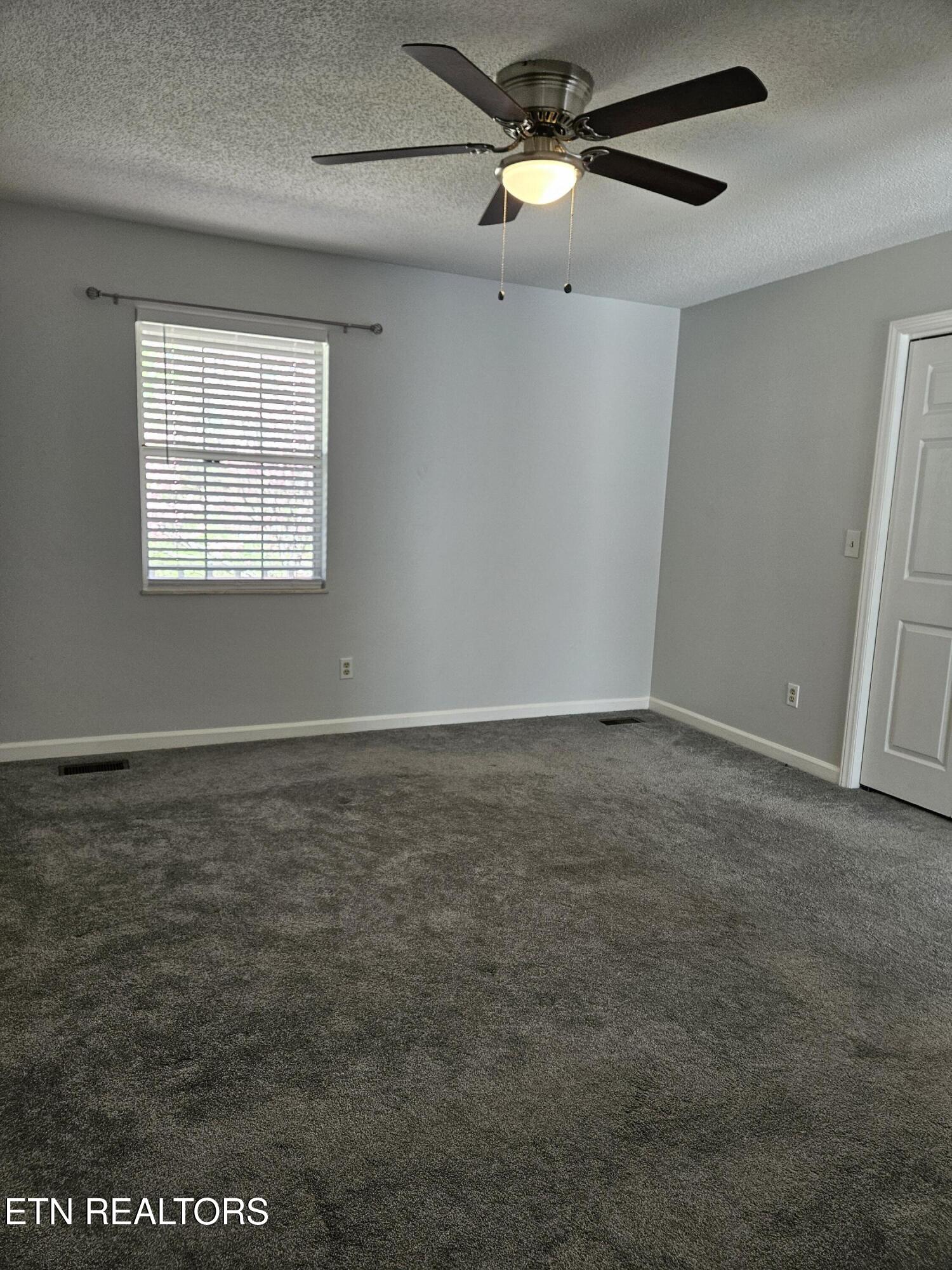 1802 Highland Road Maryville, TN 37801 - Photo 19 of 43 20260328_150816