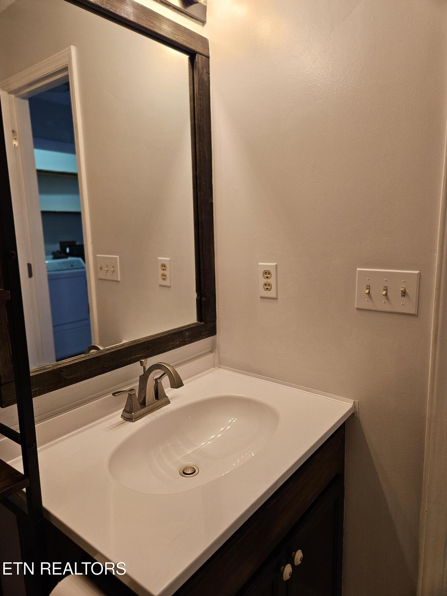 1802 Highland Road Maryville, TN 37801 - Photo 35 of 43 20260328_140320