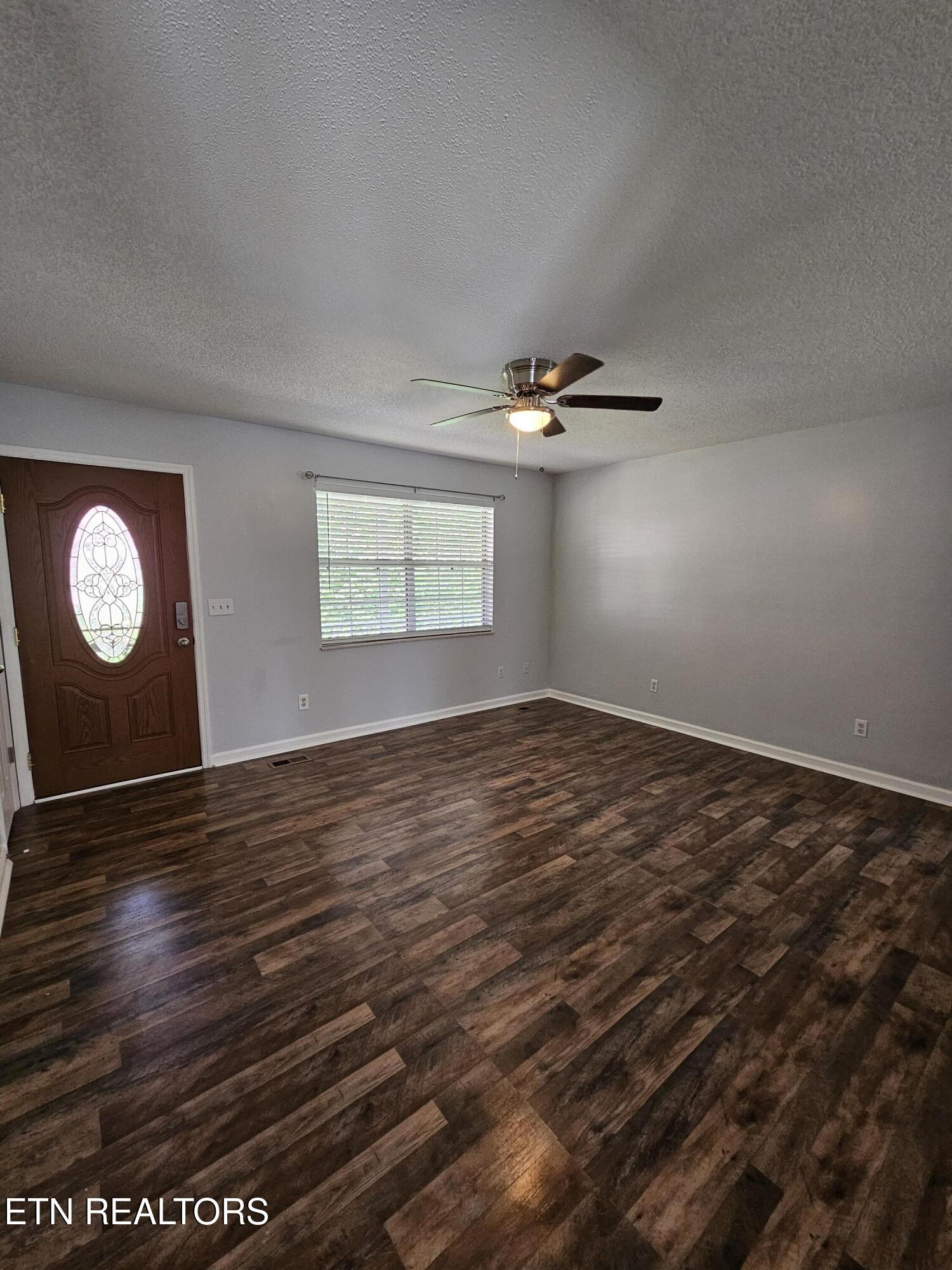 1802 Highland Road Maryville, TN 37801 - Photo 7 of 43 20260328_153716