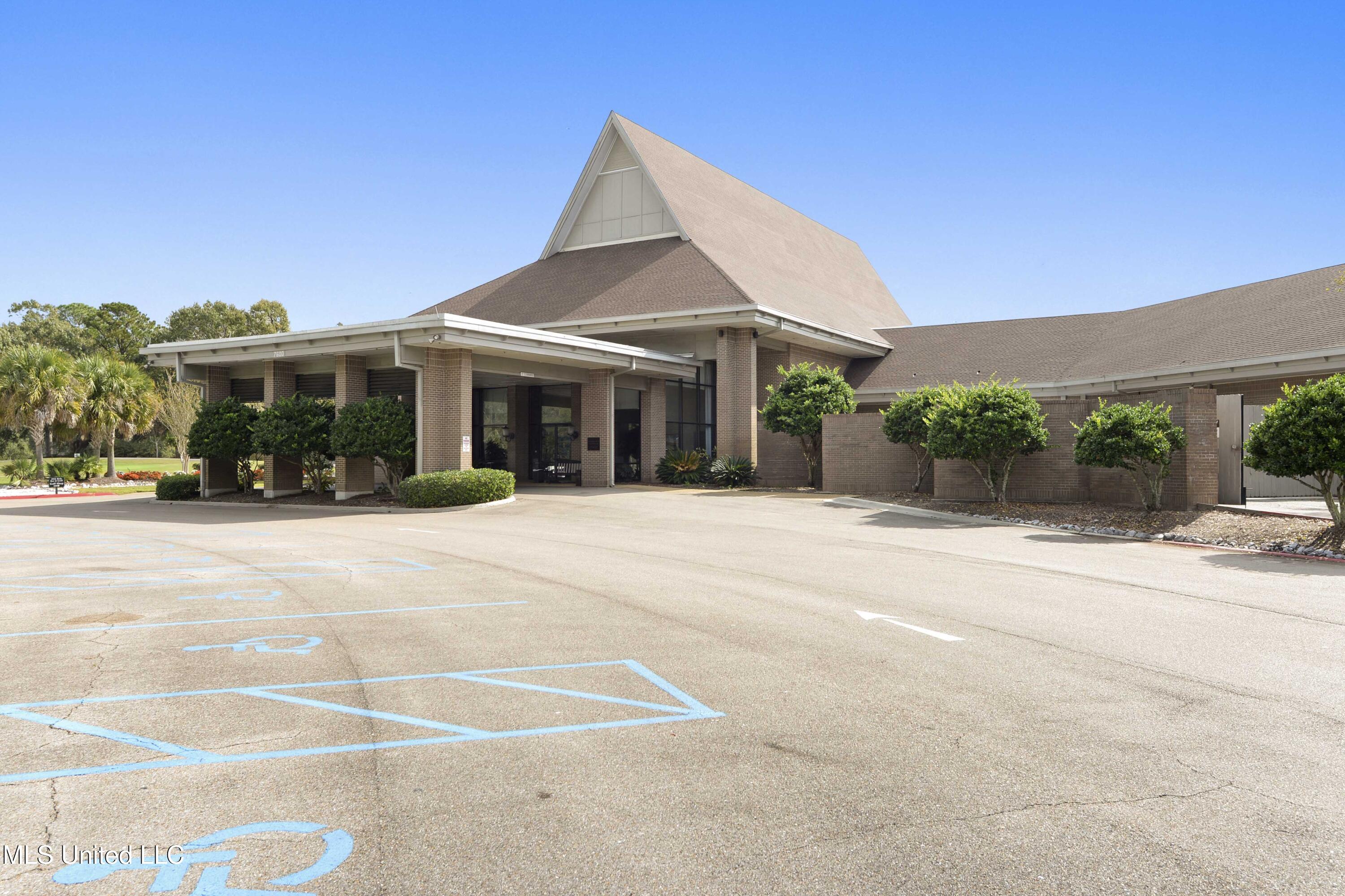 129 Molokai, Unit G Diamondhead, MS 39525 - Photo 18 of 21 DH6