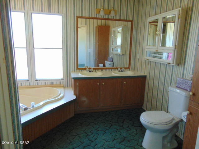 11525 West Picture Rocks Road Tucson, AZ 85743 - Photo 12 of 21 Gallery Image 12