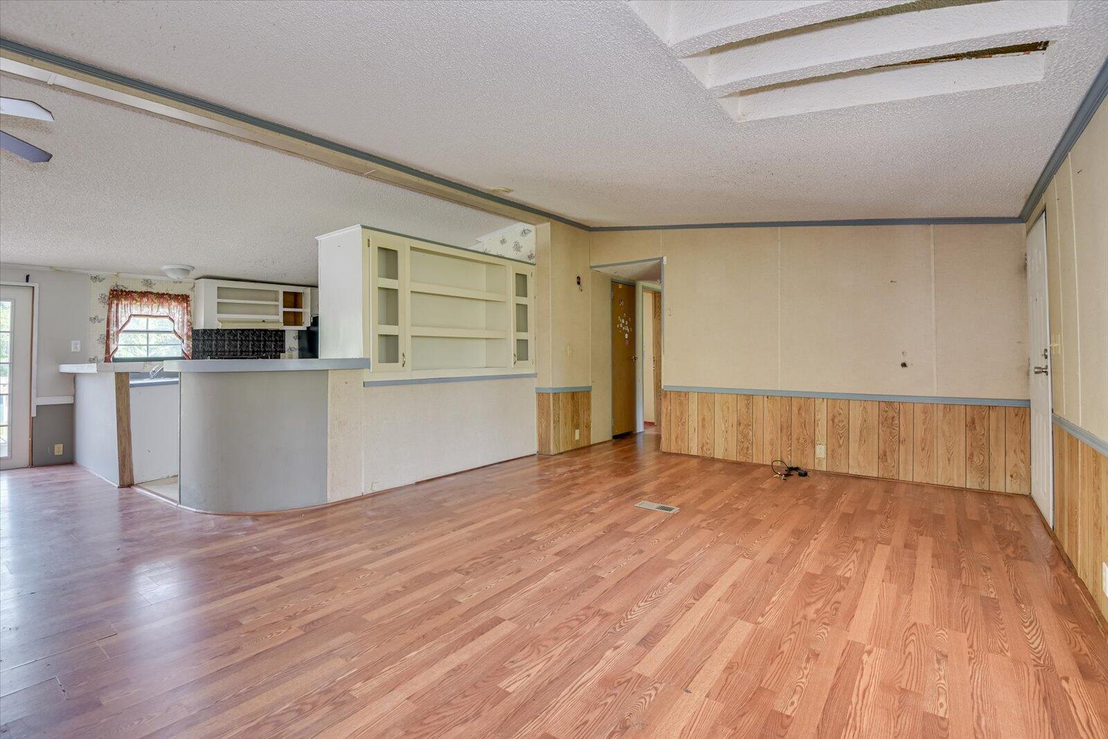 635 Gibbs Road Evans, GA 30809 - Photo 8 of 27 11-111