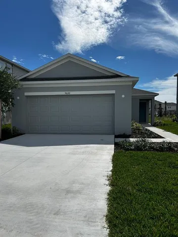 $2,100 | 5692 Le Marin Way, Kissimmee, FL 34758
