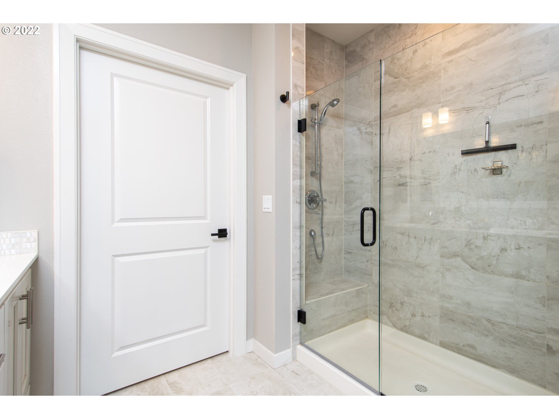 2400 South Royal Court Ridgefield, WA 98642 - Photo 14 of 32 Gallery Image 14