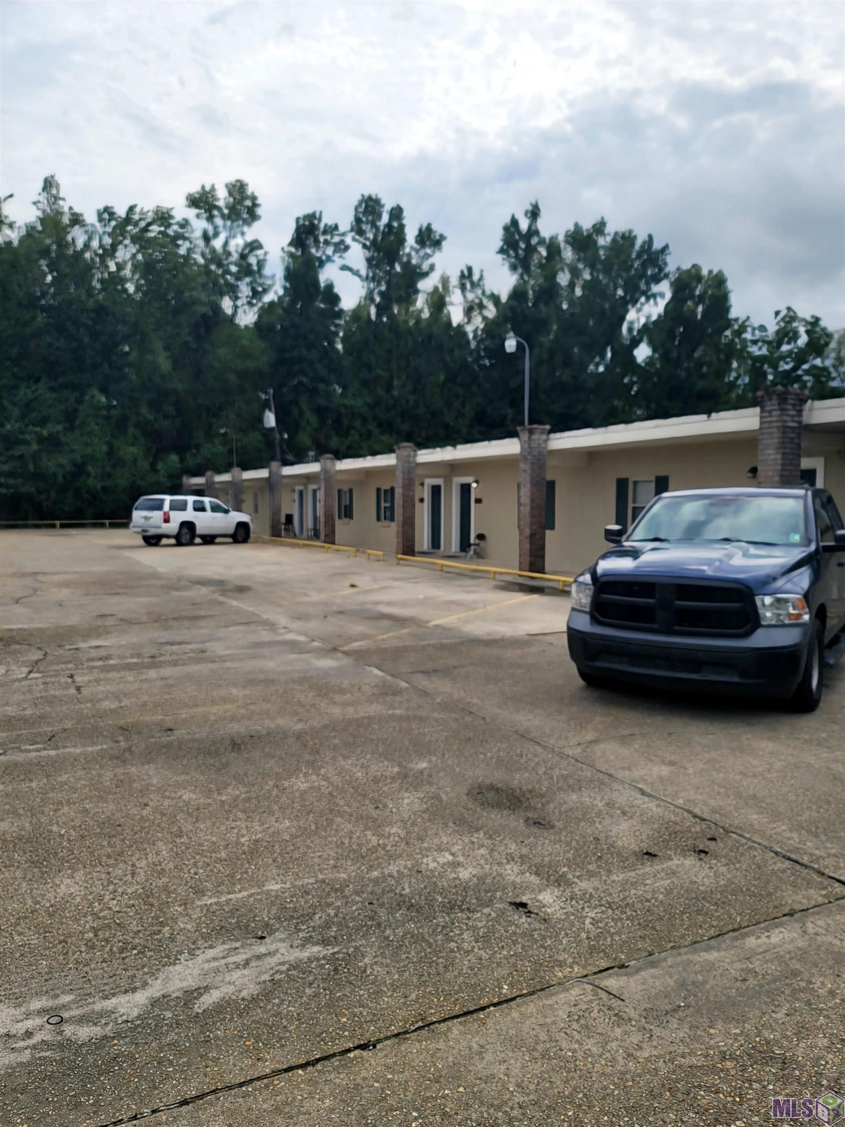 1612 Coontrap Road, Unit 18 Gonzales, LA 70737 - Photo 1 of 6