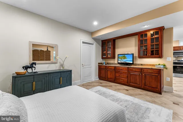 $2,500 | 43176 Tall Pines Court, Ashburn, VA 20147