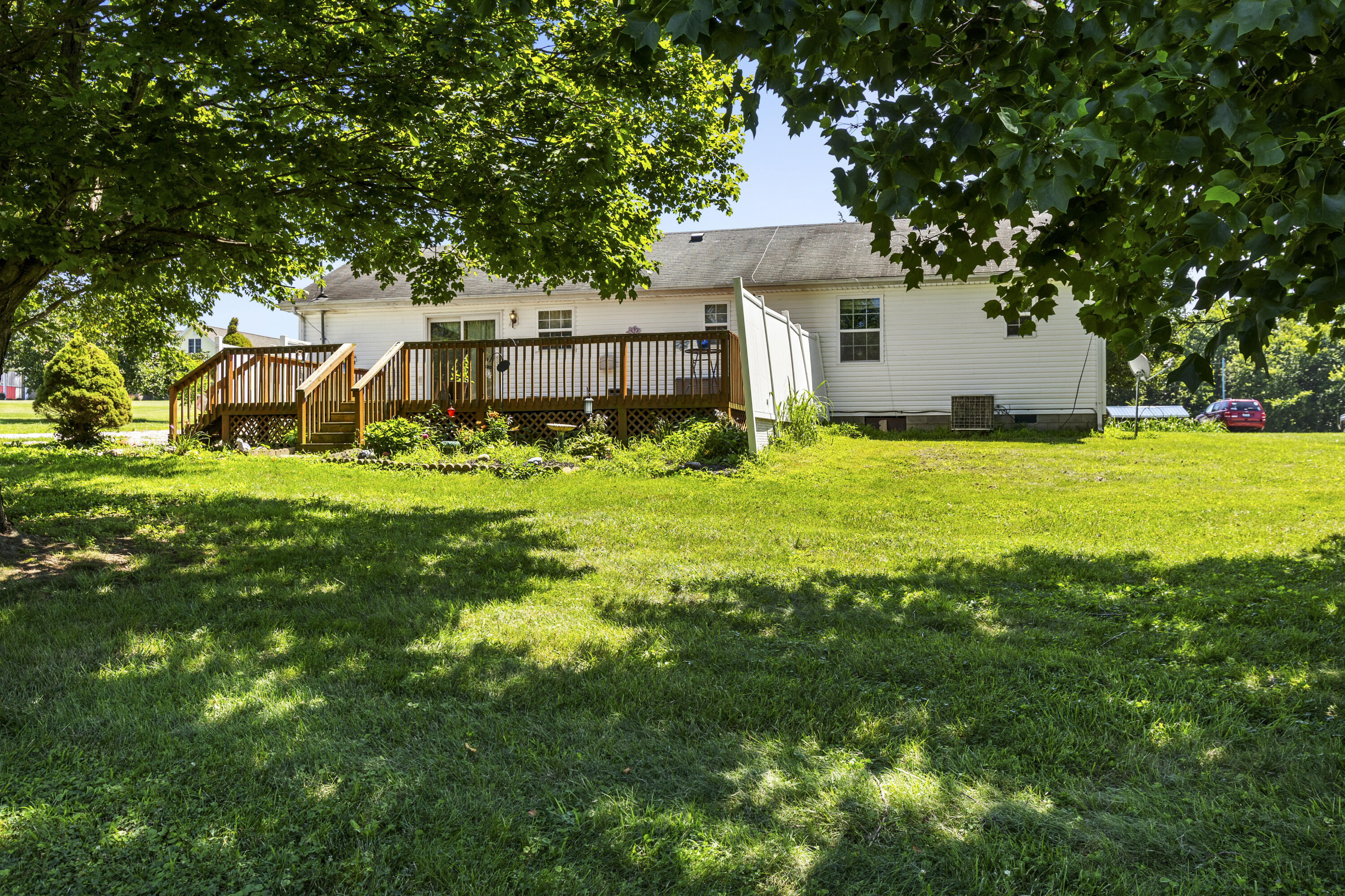 5253 Weaver Road Mays Lick, KY 41055 - Photo 28 of 33 I82A2498