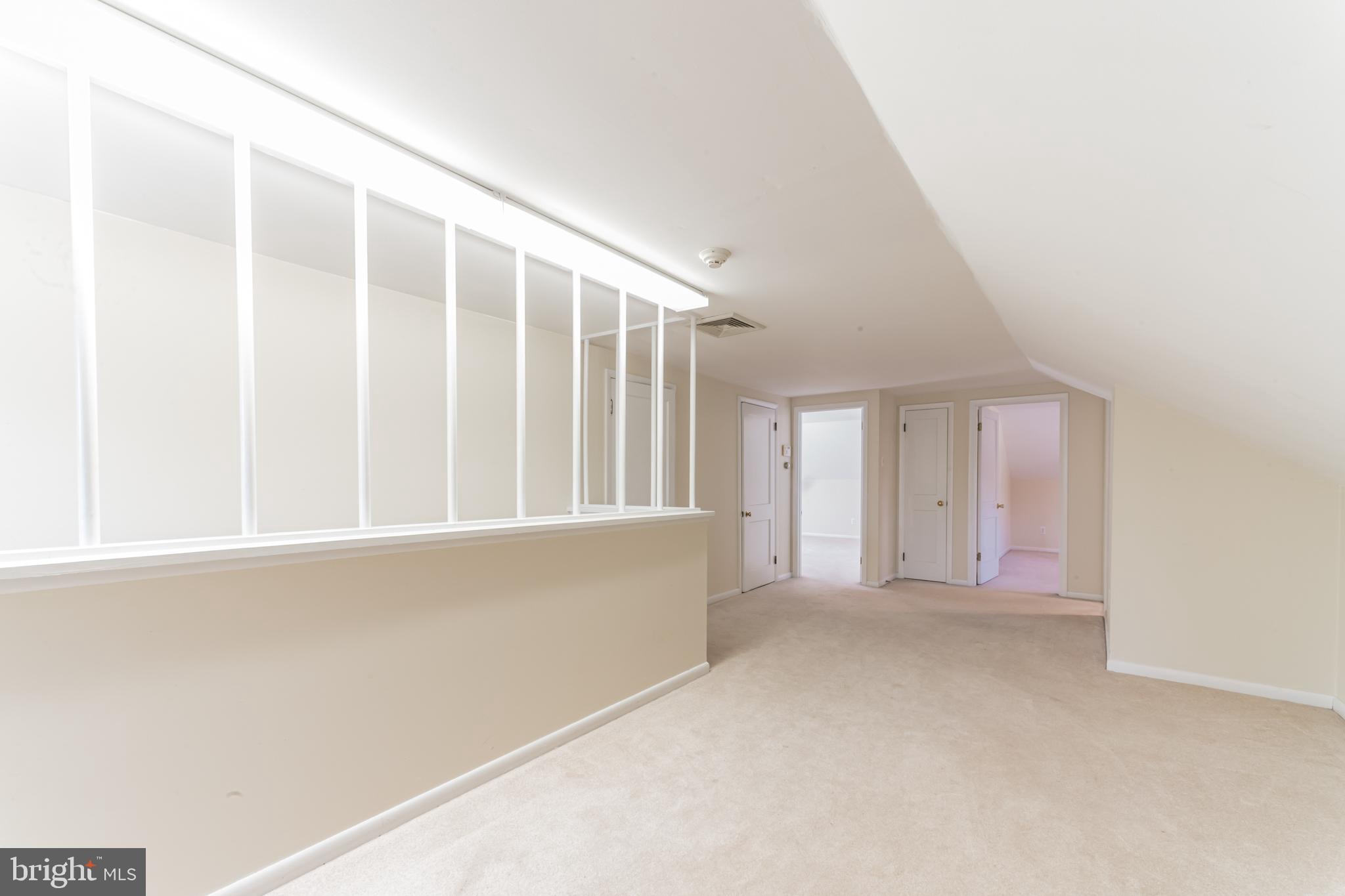 539 Moreland Road Huntingdon Valley, PA 19006 - Photo 21 of 31 Landing on second level