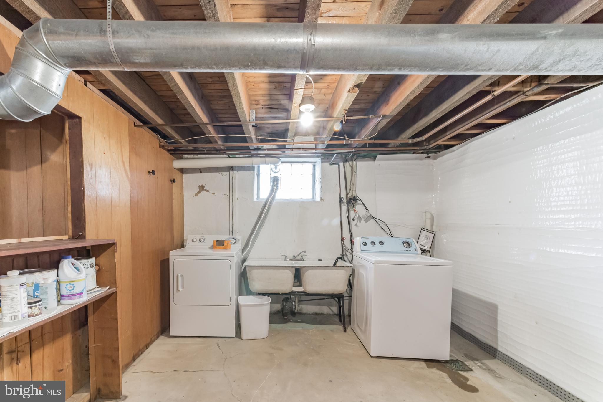 539 Moreland Road Huntingdon Valley, PA 19006 - Photo 29 of 31 Laundry room