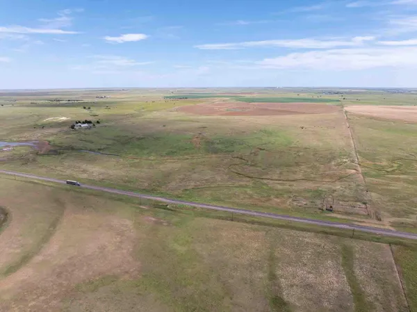 $1,426,500 | 317 Ac, Follett, TX 79034