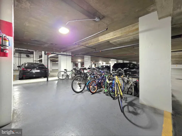 $2,950 | 1530 Key Boulevard, Unit 532, Arlington, VA 22209