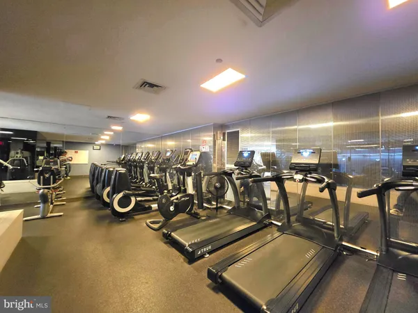 $2,950 | 1530 Key Boulevard, Unit 532, Arlington, VA 22209