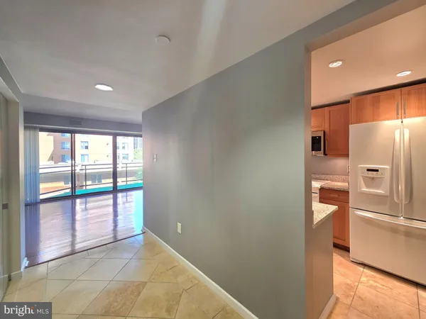$2,950 | 1530 Key Boulevard, Unit 532, Arlington, VA 22209