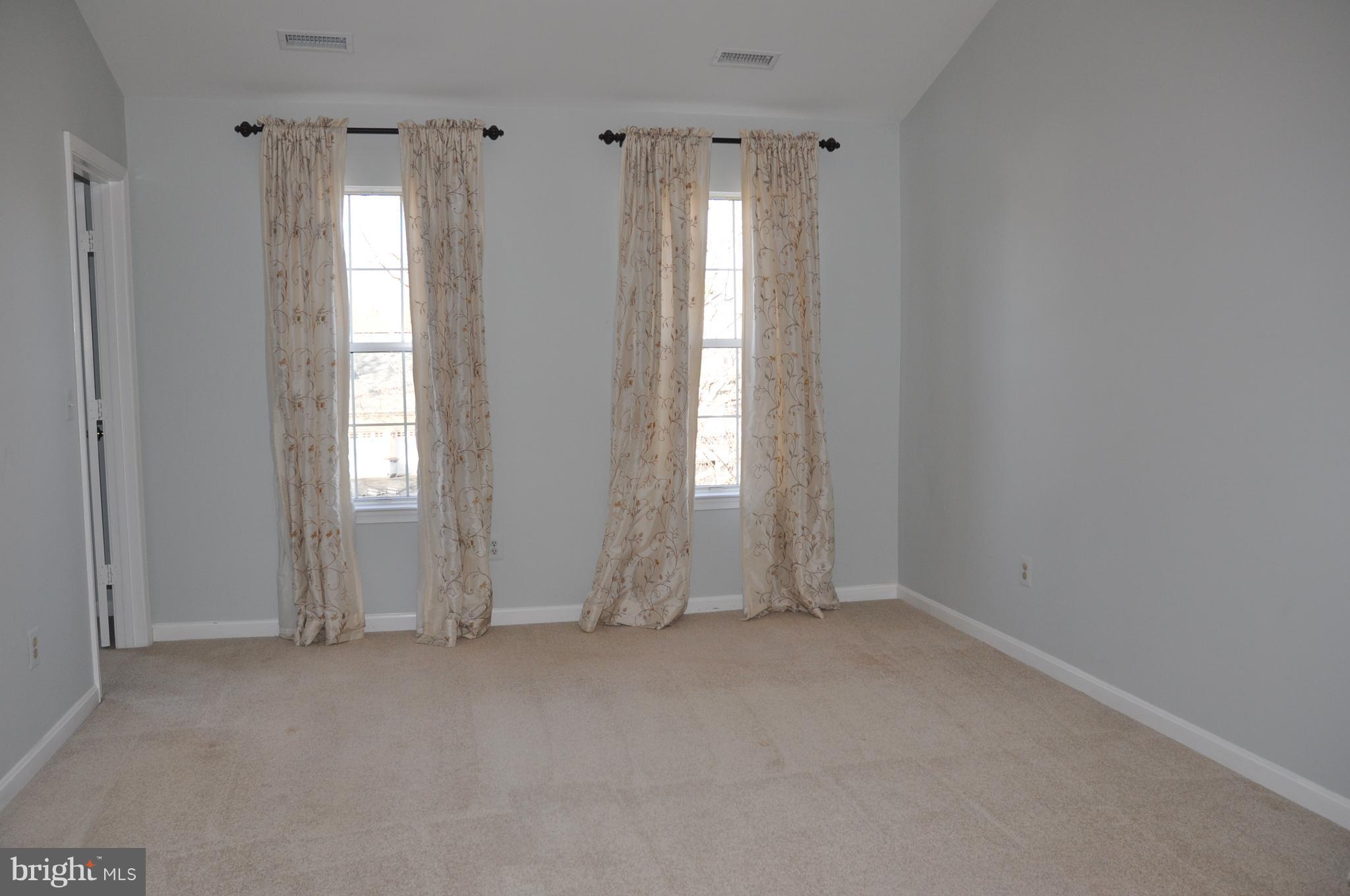 405 Wingate Place Southwest Leesburg, VA 20175 - Photo 8 of 22 Bedroom (Master)