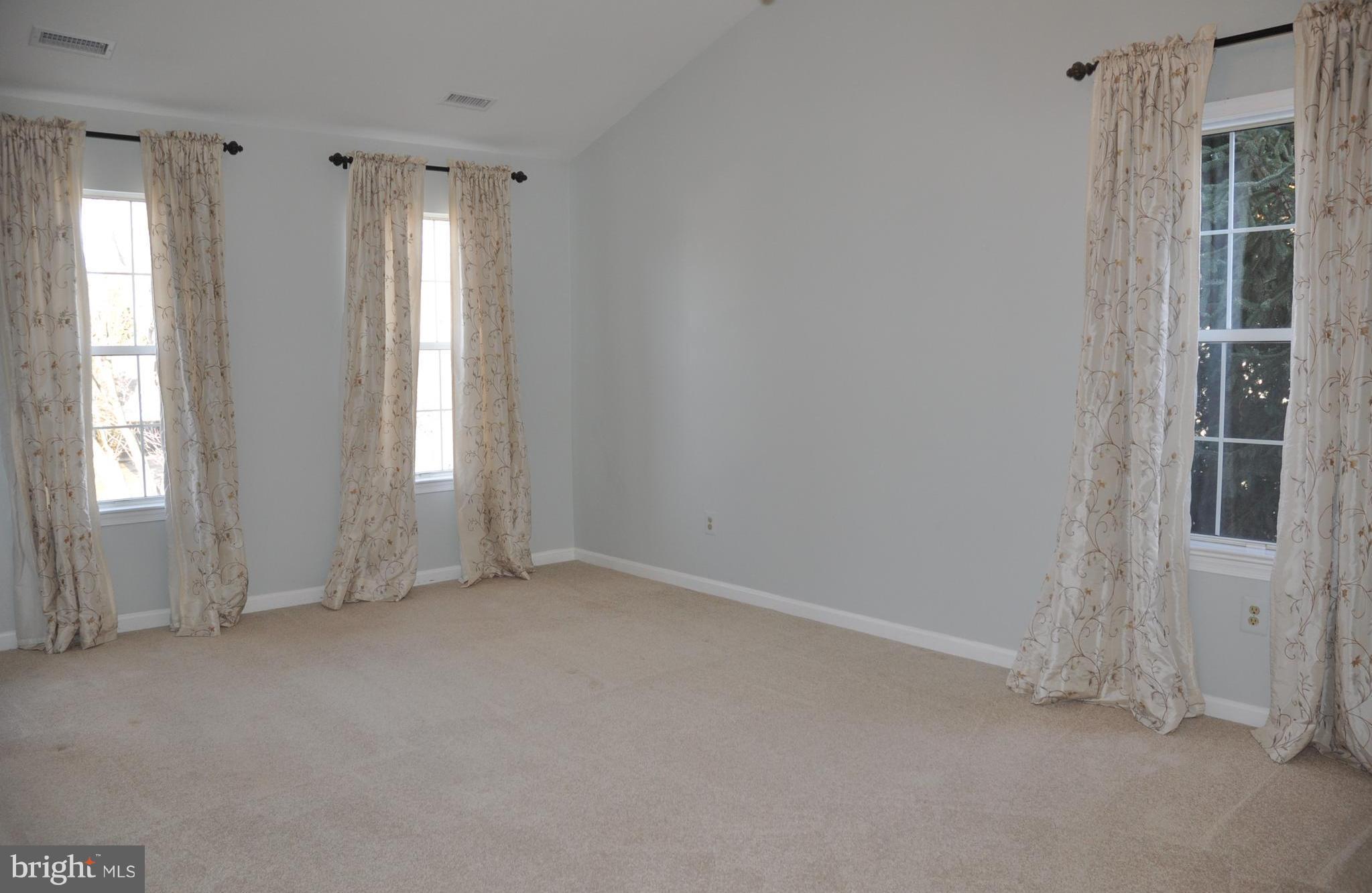 405 Wingate Place Southwest Leesburg, VA 20175 - Photo 9 of 22 Bedroom (Master)