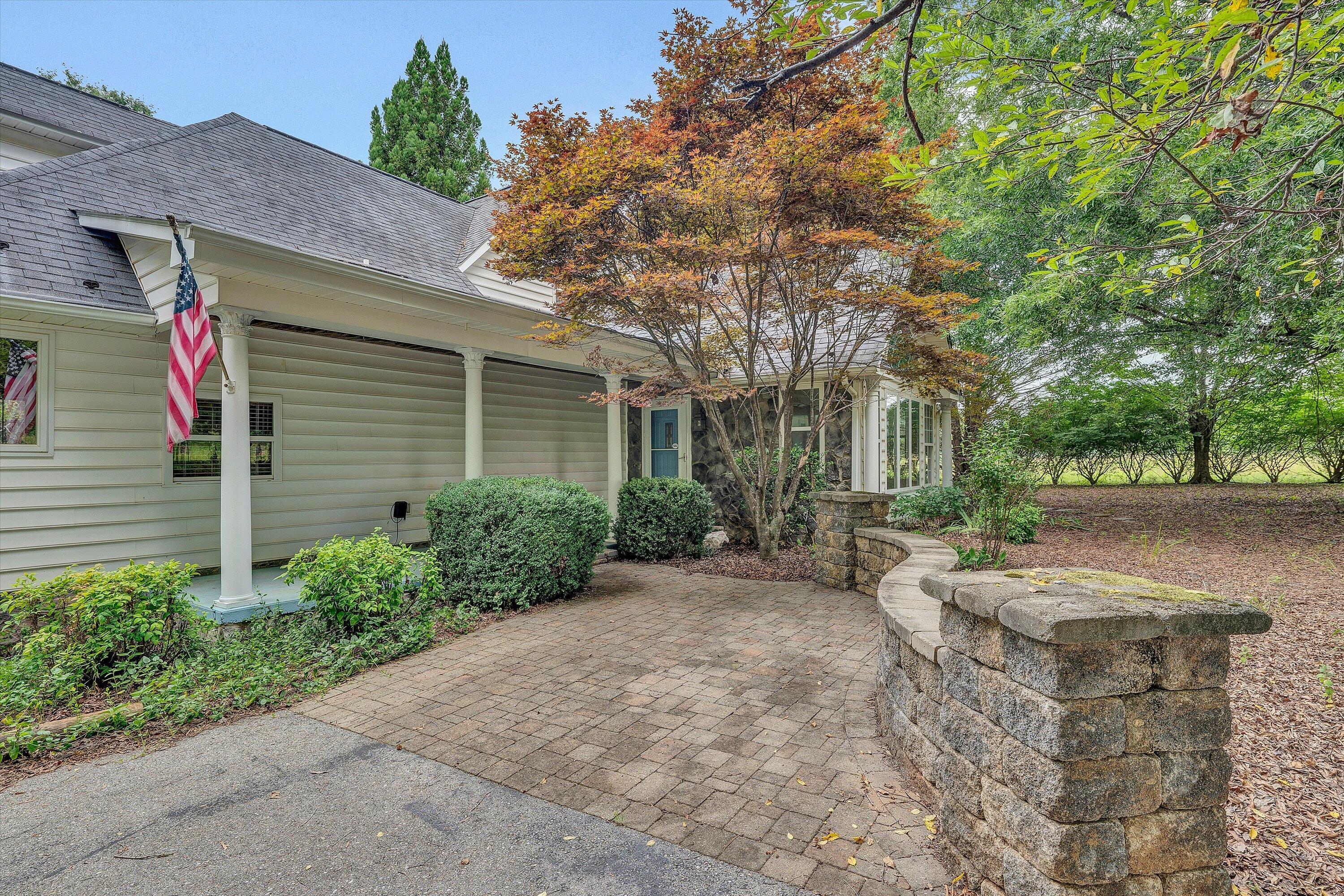 2932 Dickerson Mill Road Bedford, VA 24523 - Photo 7 of 62 04-DSC08260
