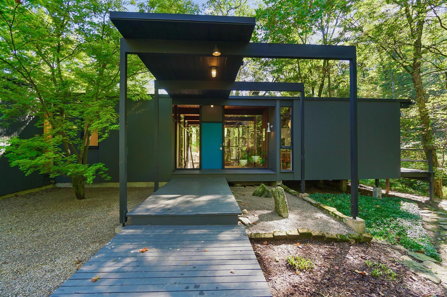 429 West Galbraith Road Cincinnati, OH 45215 - Photo 75 of 93