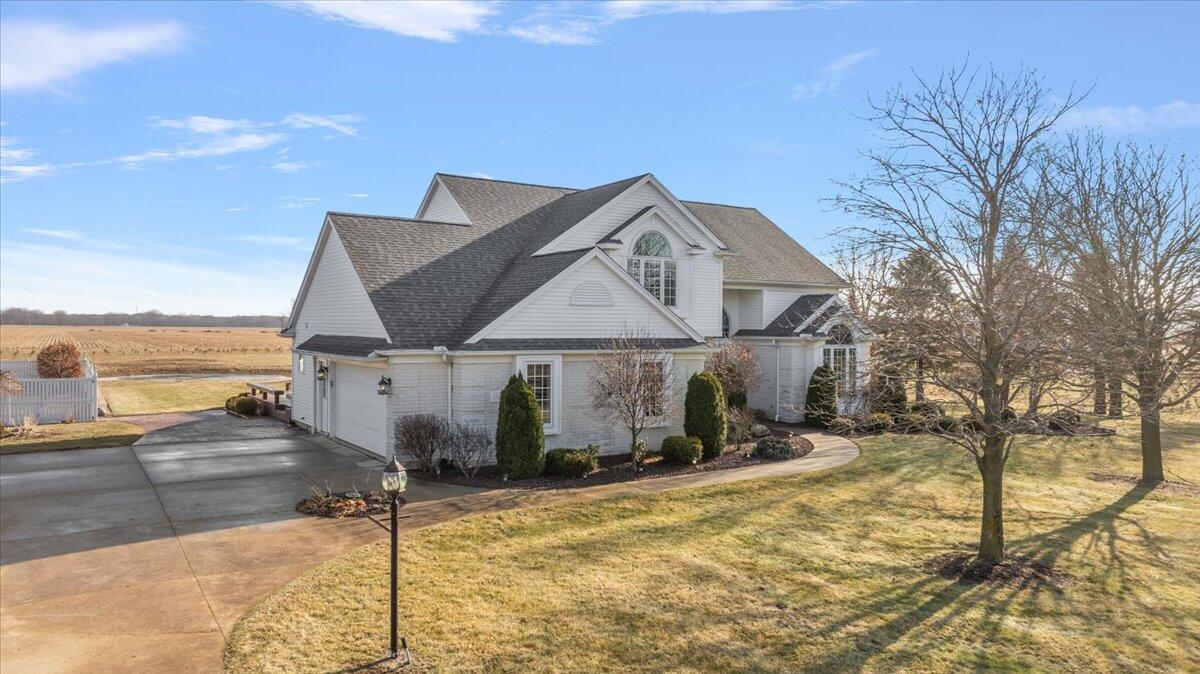 1930 Petersburg Road Dundee, MI 48131 - Photo 3 of 81 03-1930 Petersburg-3