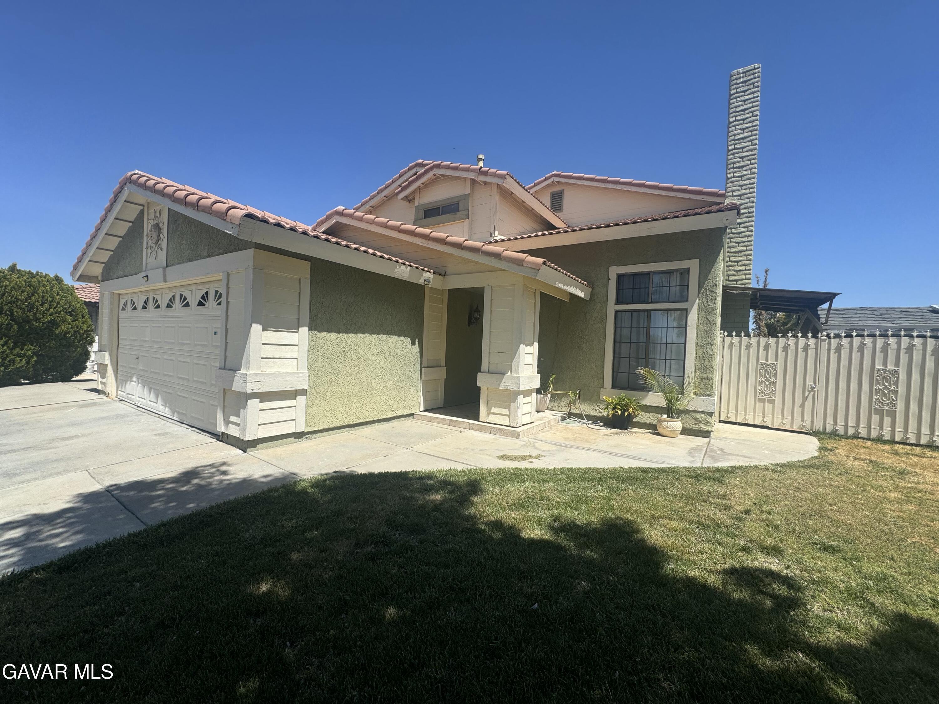 37806 Sulphur Springs Road Palmdale, CA 93552 - Photo 3 of 8 IMG_8138