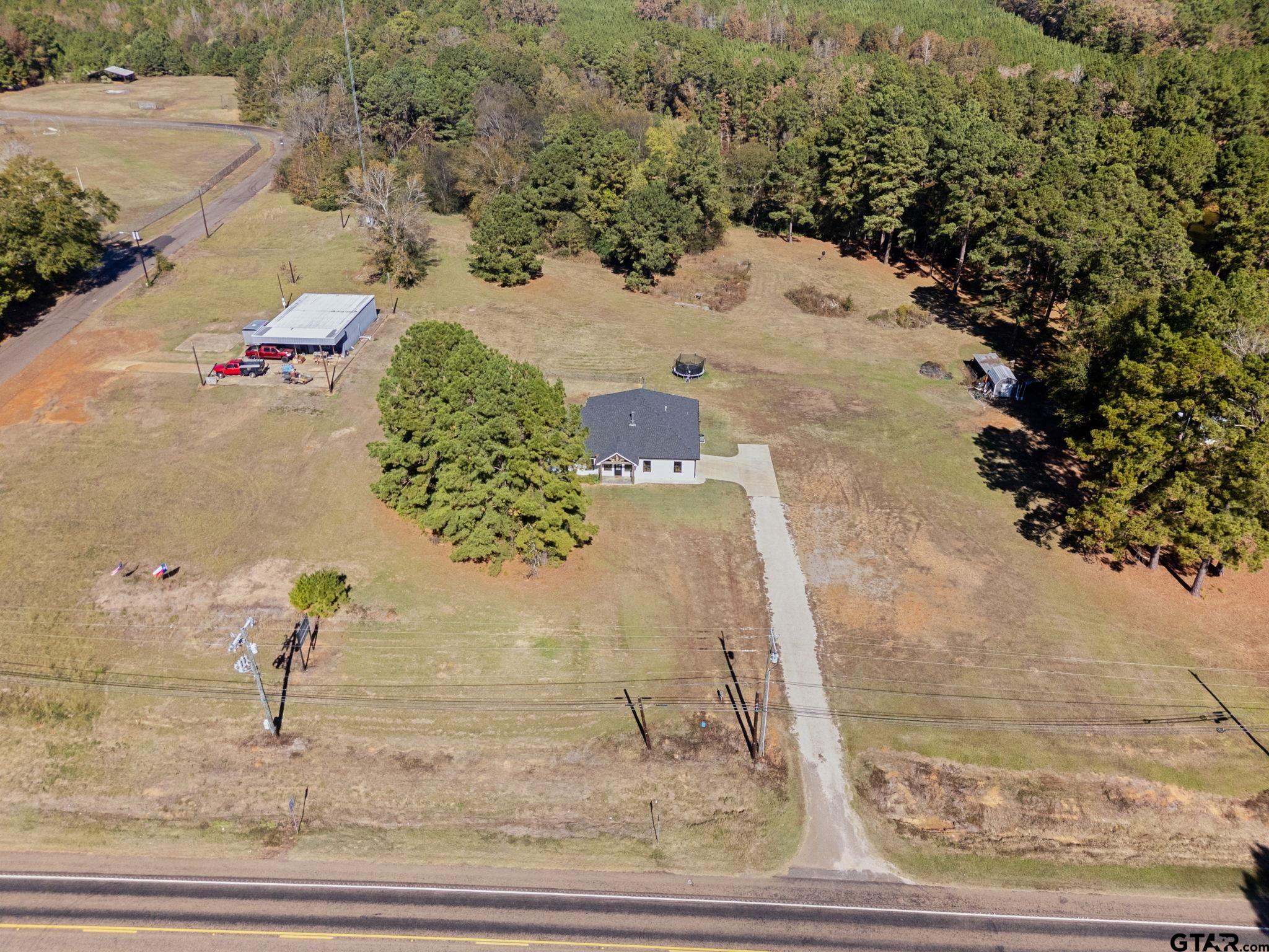 10374 Highway 204 Cushing, TX 75760 - Photo 27 of 28 a view of a outdoor space