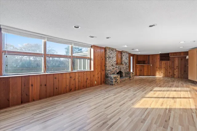 $3,100 | 5528 Merritt Circle, Edina, MN 55436