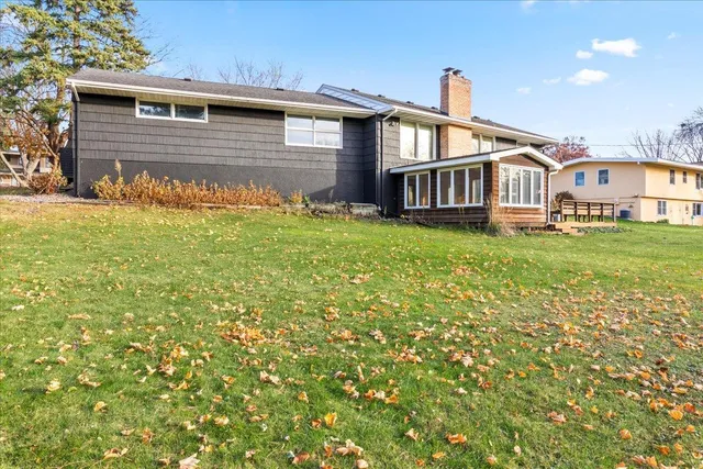 $3,100 | 5528 Merritt Circle, Edina, MN 55436