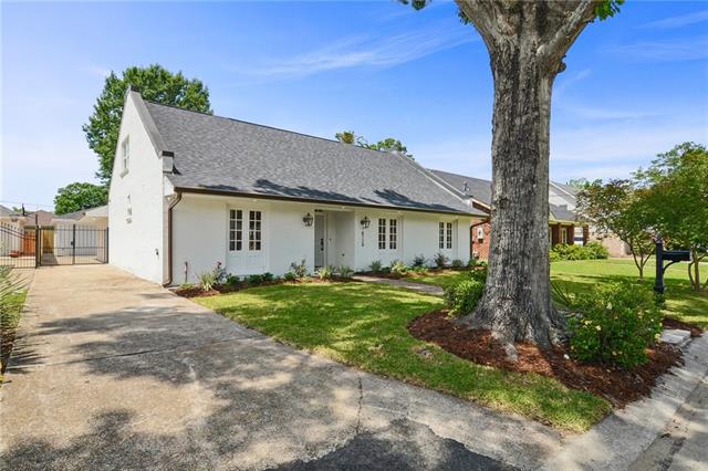 8724 Rosecrest Lane River Ridge, LA 70123 - Photo 2 of 40