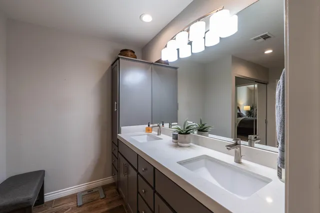 $720,000 | 76130 Honeysuckle Drive, Palm Desert, CA 92211