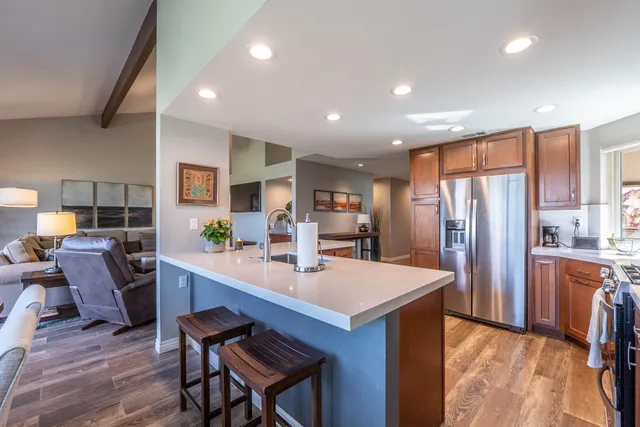 $720,000 | 76130 Honeysuckle Drive, Palm Desert, CA 92211