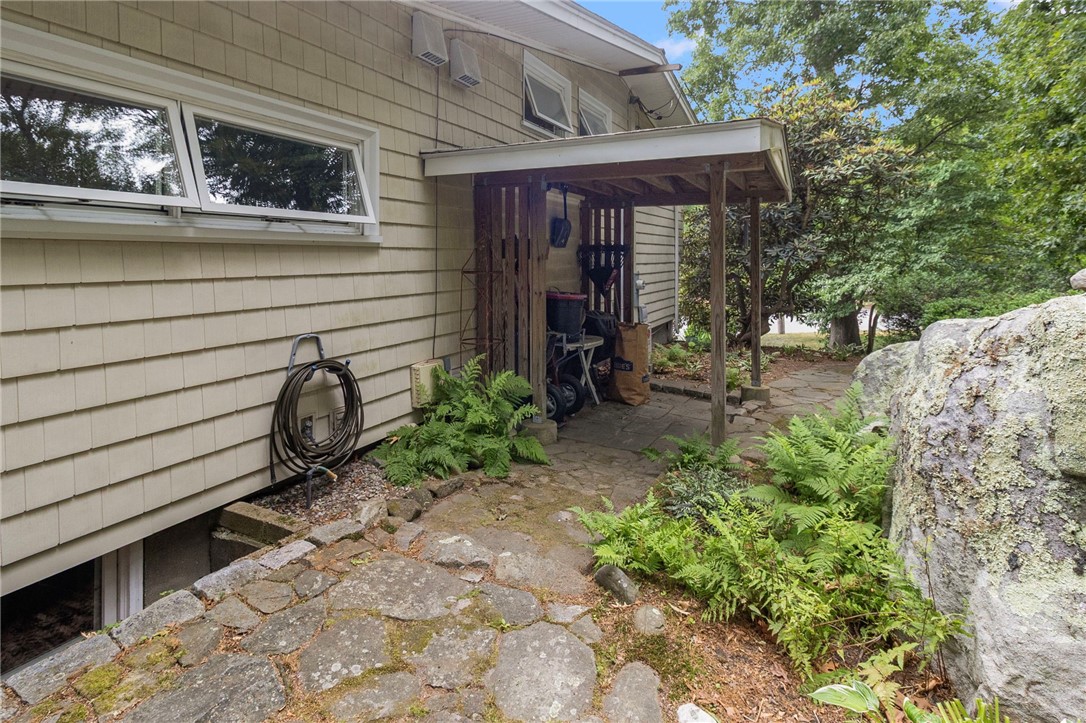10 Guzeika Road North Kingstown, RI 02852 - Photo 42 of 47