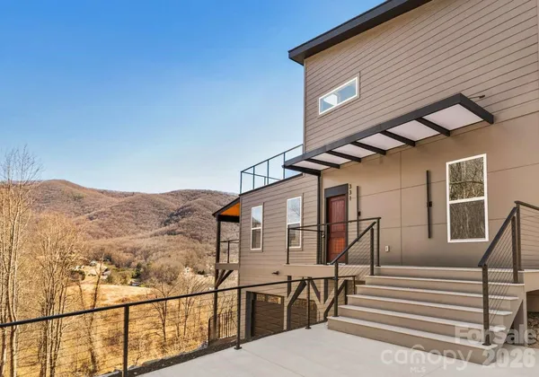 $829,000 | 331 Silent Forest Drive, Canton, NC 28716