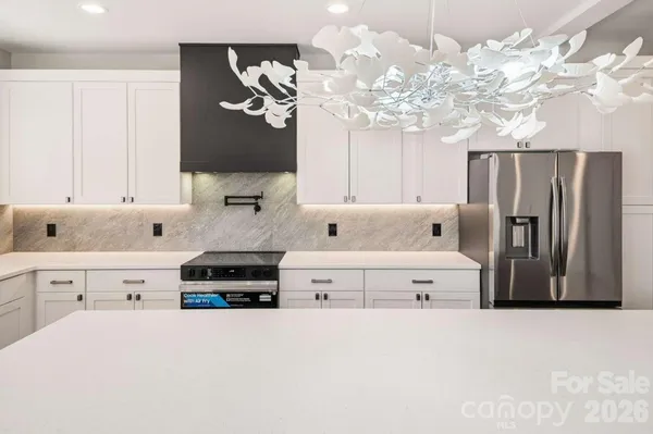 $869,000 | 331 Silent Forest Drive, Canton, NC 28716