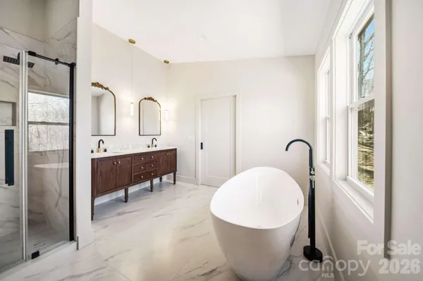 $869,000 | 331 Silent Forest Drive, Canton, NC 28716