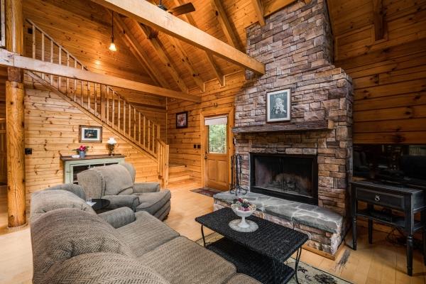 707 Retreat Road Jamestown, TN 38556 - Photo 2 of 25 Gallery Image 2