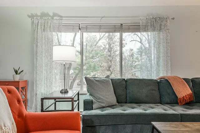 $460,000 | 4032 Winding Way, Indianapolis, IN 46220