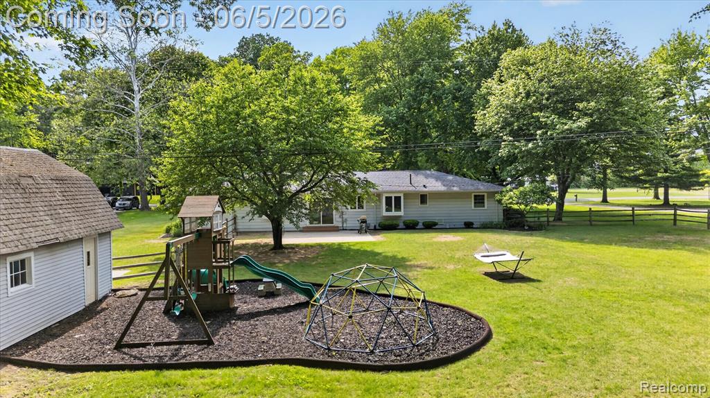 2083 Wells Road Dundee, MI 48131 - Photo 38 of 54