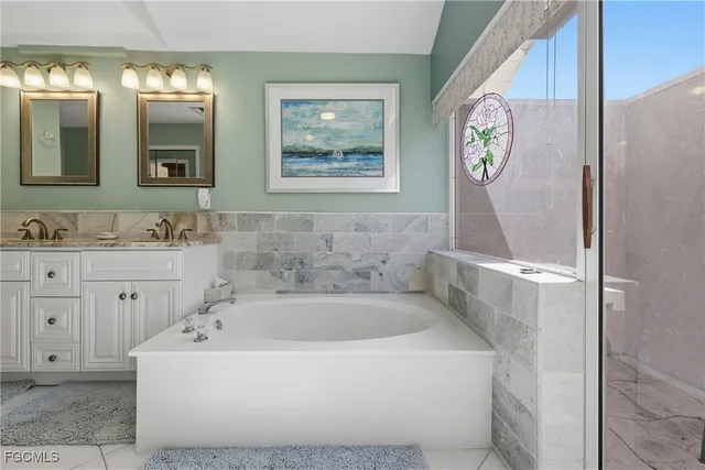 $625,000 | 9718 Caloosa Yacht & Racquet Club Drive, Fort Myers, FL 33919