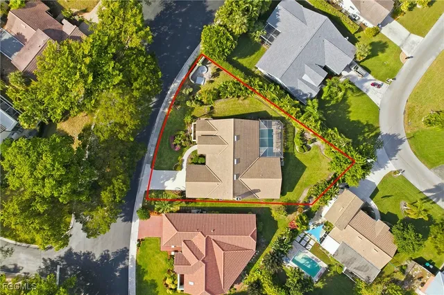 $625,000 | 9718 Caloosa Yacht & Racquet Club Drive, Fort Myers, FL 33919