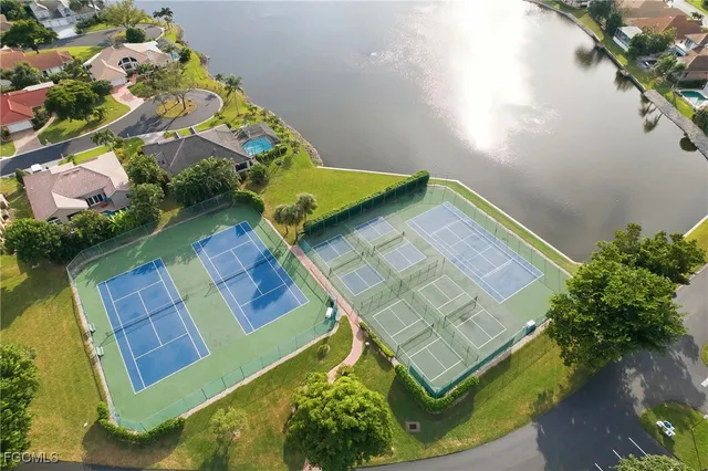 $625,000 | 9718 Caloosa Yacht & Racquet Club Drive, Fort Myers, FL 33919