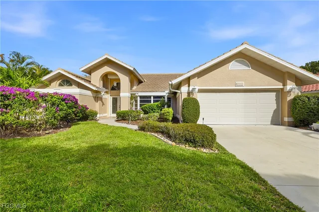 $625,000 | 9718 Caloosa Yacht & Racquet Club Drive, Fort Myers, FL 33919