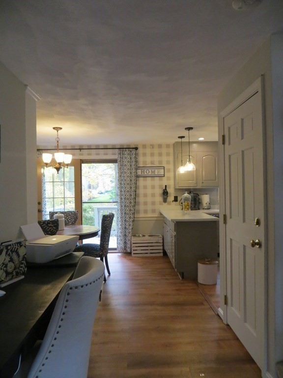330 Wellman Avenue, Unit 330 Chelmsford, MA 01863 - Photo 6 of 31