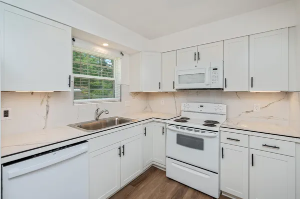 $2,250 | 1416 Palm Boulevard South, Niceville, FL 32578