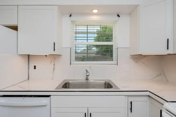 $2,250 | 1416 Palm Boulevard South, Niceville, FL 32578