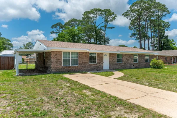 $2,250 | 1416 Palm Boulevard South, Niceville, FL 32578